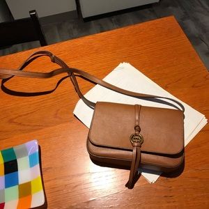 Massimo Dutti tan leather small shoulder bag